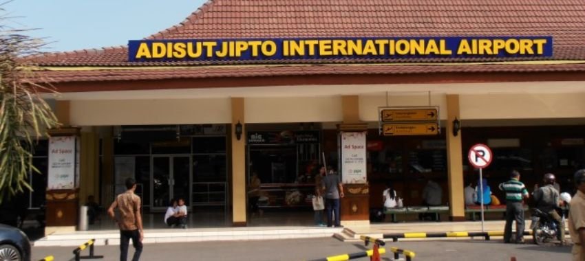 Adisutjipto Airport