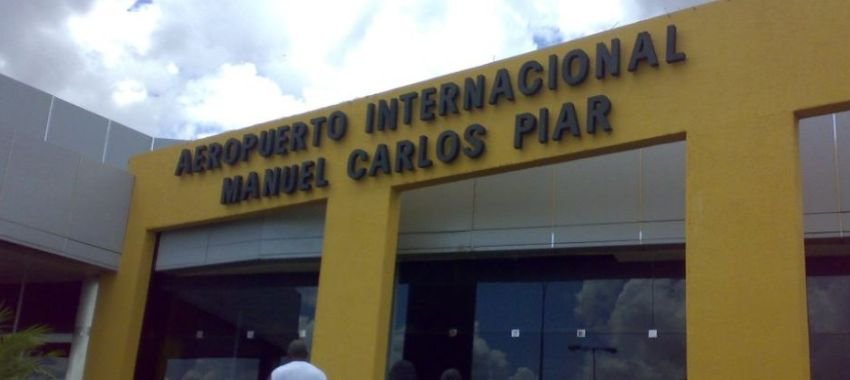 Manuel Carlos Piar Airport