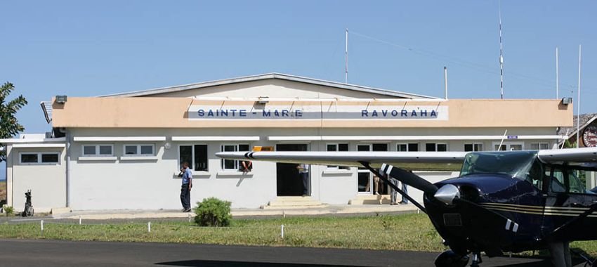 Sainte Marie Airport