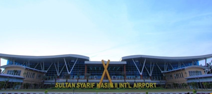Sultan Syarif Kasim II Airport