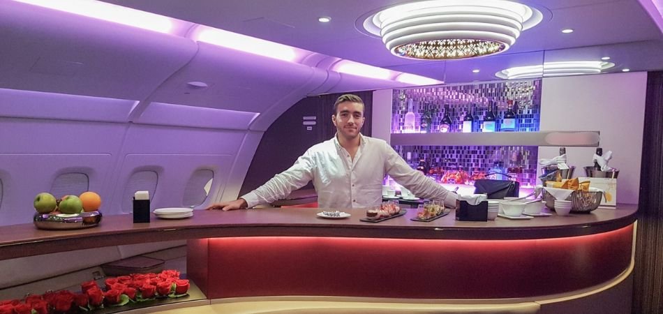 Does Qatar Airways Serve Alcohol to Its Flyers?