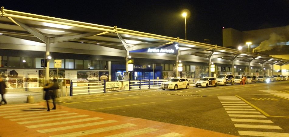 Air Albania VRN Terminal – Verona Villafranca Airport