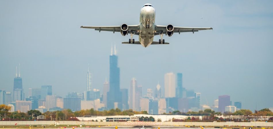 Wings from the Windy City: What Airlines Fly Out of MDW?